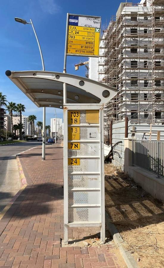 Sea& Sun Apartman Hadera Kültér fotó