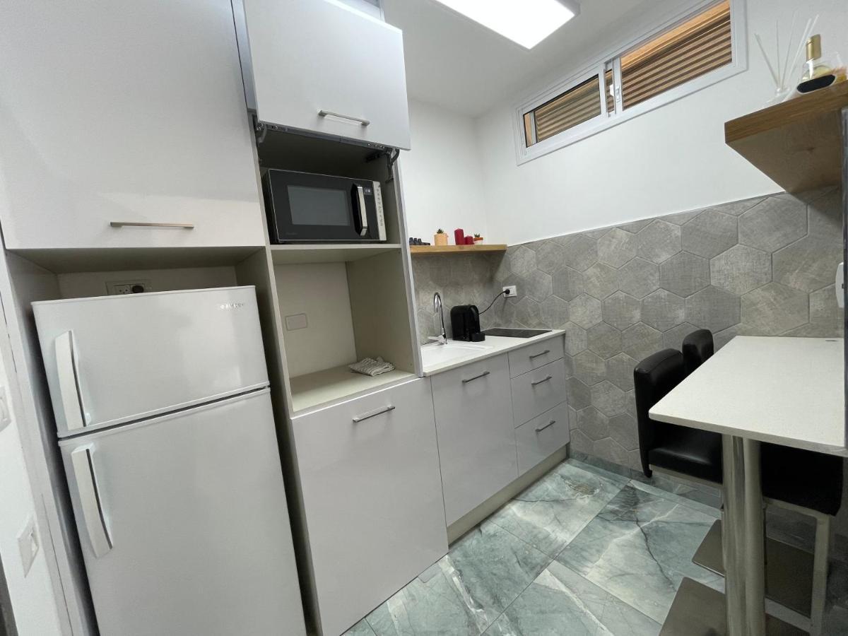 Sea& Sun Apartman Hadera Kültér fotó