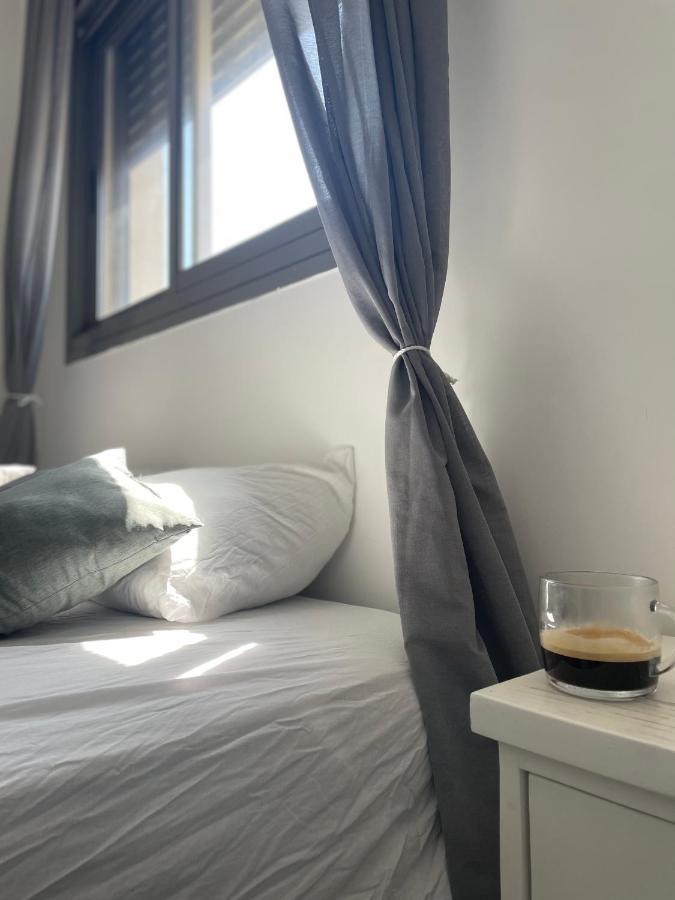 Sea& Sun Apartman Hadera Kültér fotó